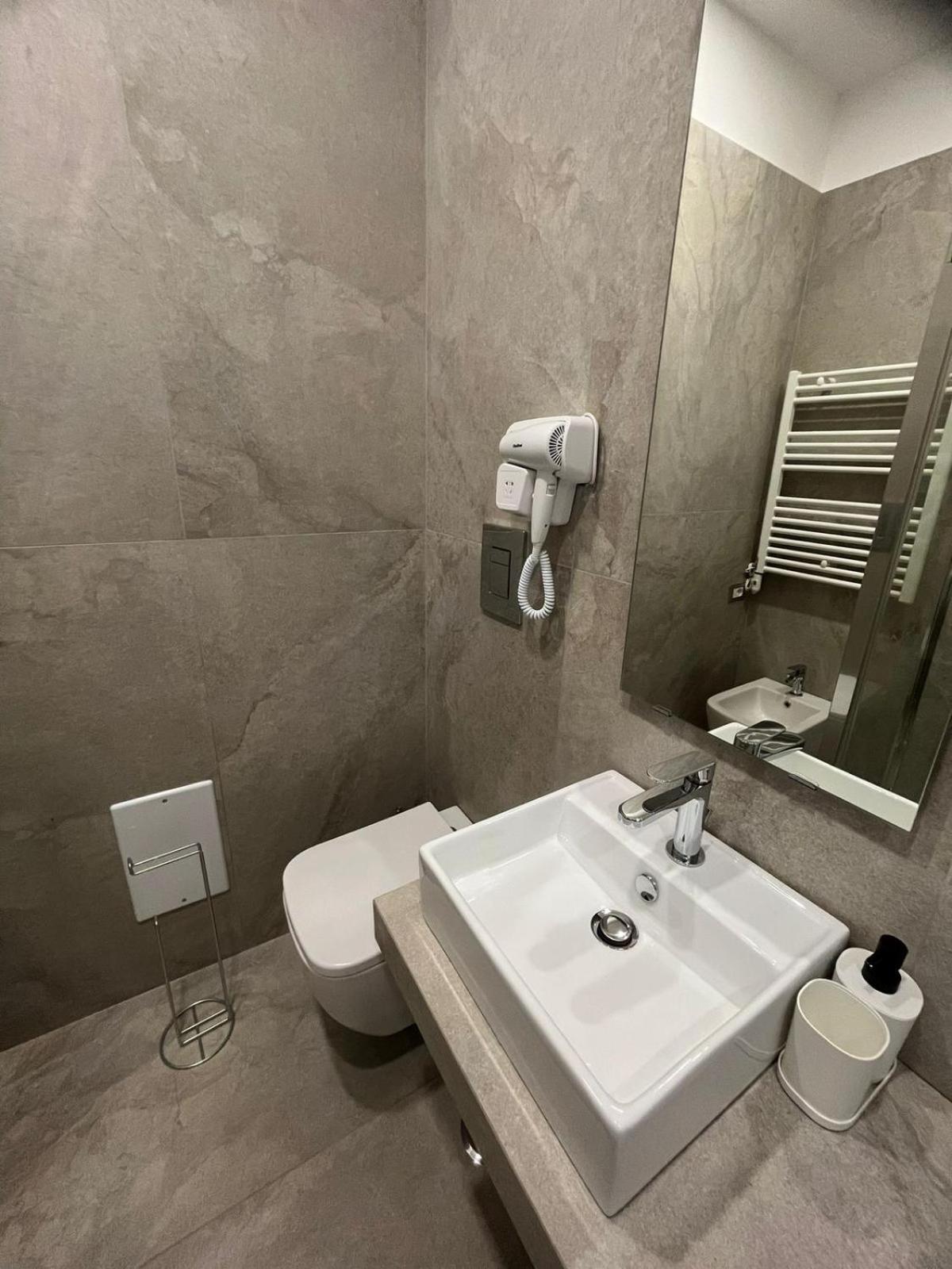 Domus Cervantes Apartment Napoli Dış mekan fotoğraf