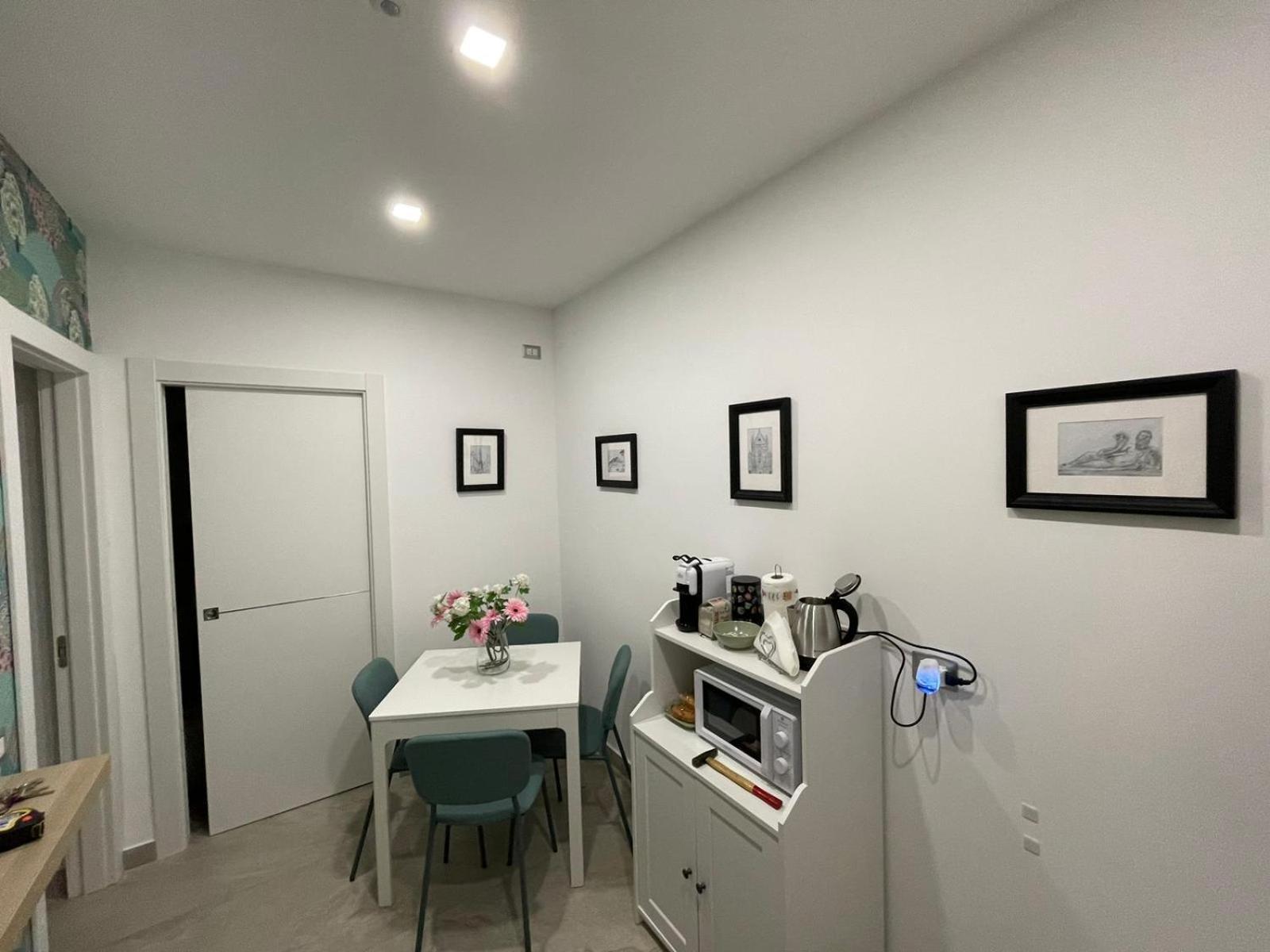 Domus Cervantes Apartment Napoli Dış mekan fotoğraf