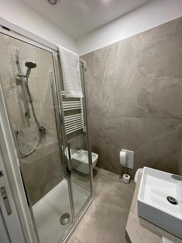 Domus Cervantes Apartment Napoli Dış mekan fotoğraf