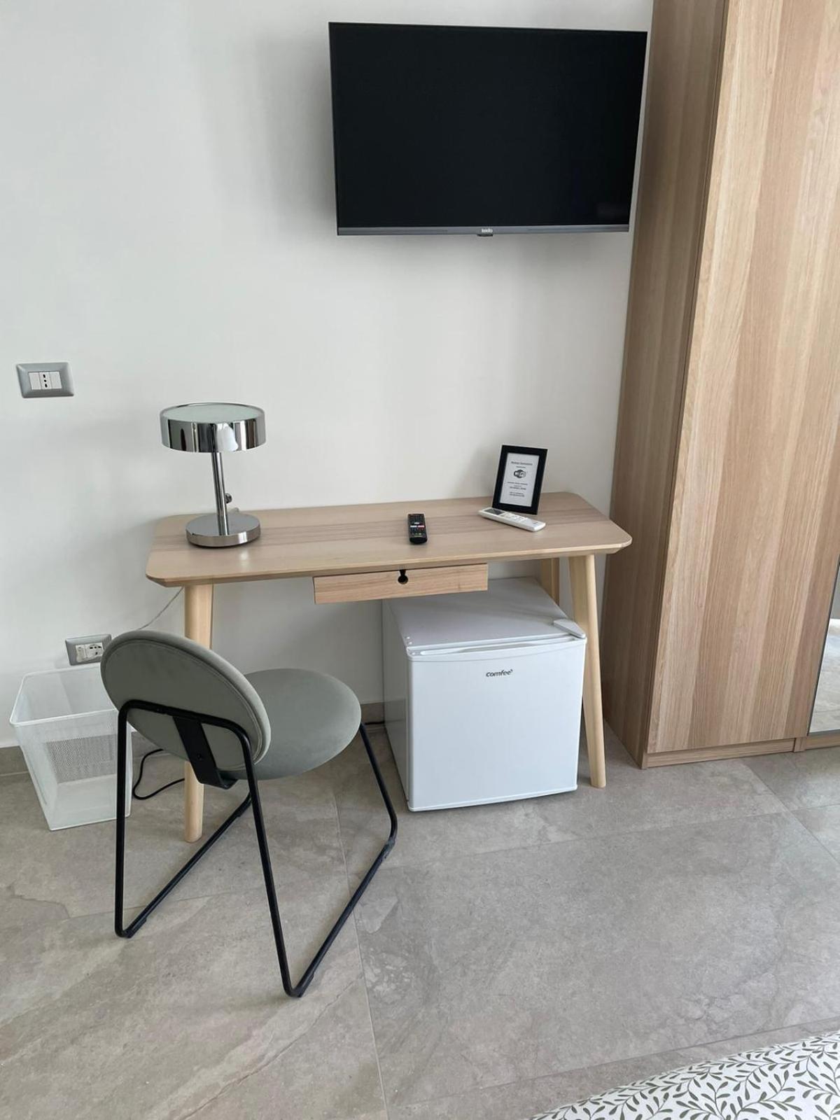 Domus Cervantes Apartment Napoli Dış mekan fotoğraf